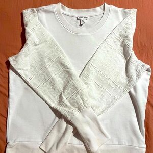 Tribal jeans dress pullover with lace long cuffed sleeve.